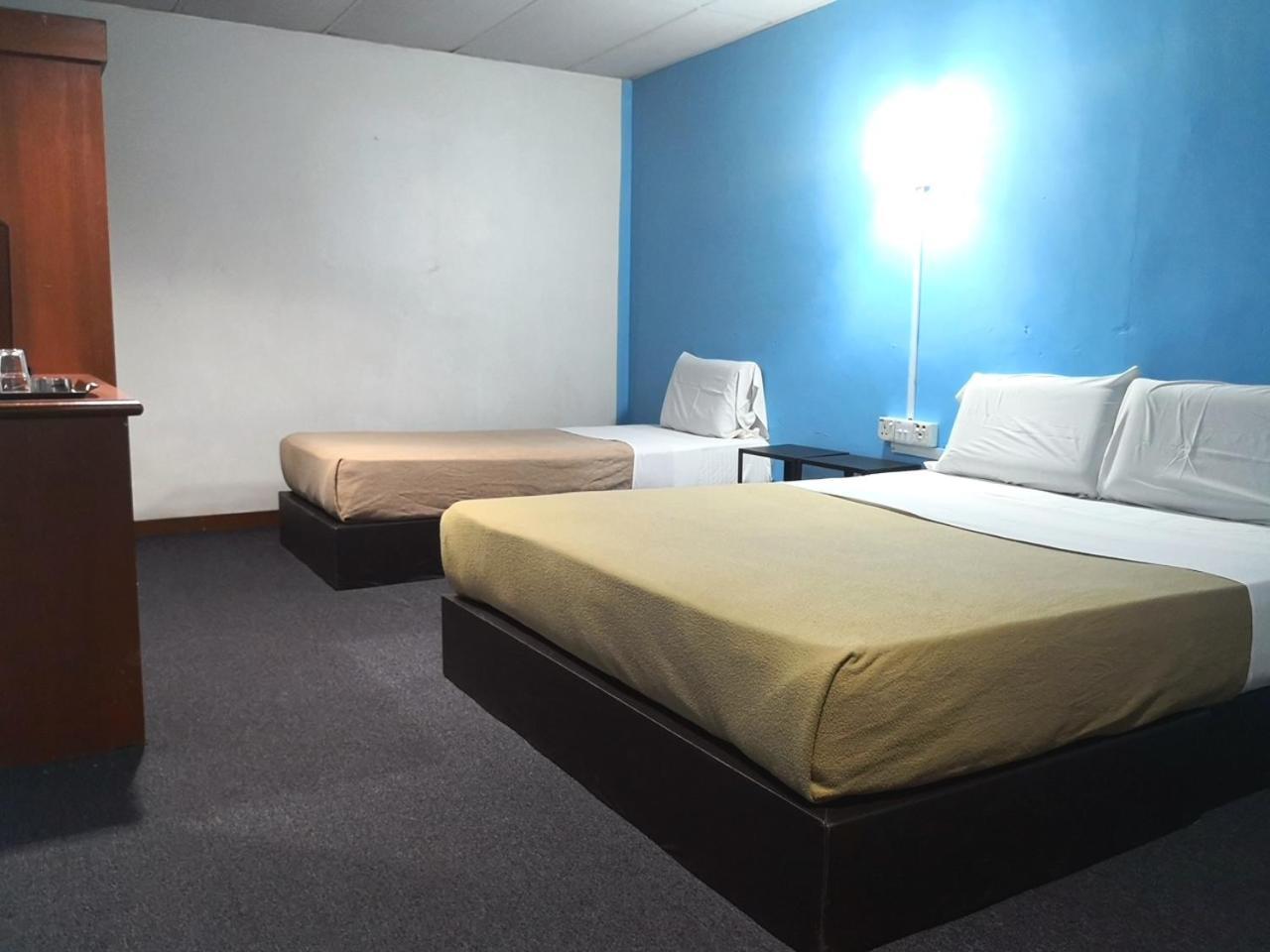 Hotel Seri Kota Satu Кота-Тингги Экстерьер фото