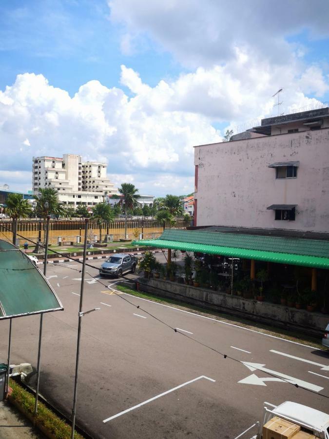 Hotel Seri Kota Satu Кота-Тингги Экстерьер фото